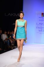 Model walk the ramp for Ranna Gill show at LFW 2013 Day 1 in Grand Haytt, Mumbai on 23rd Aug 2013 (218).JPG
